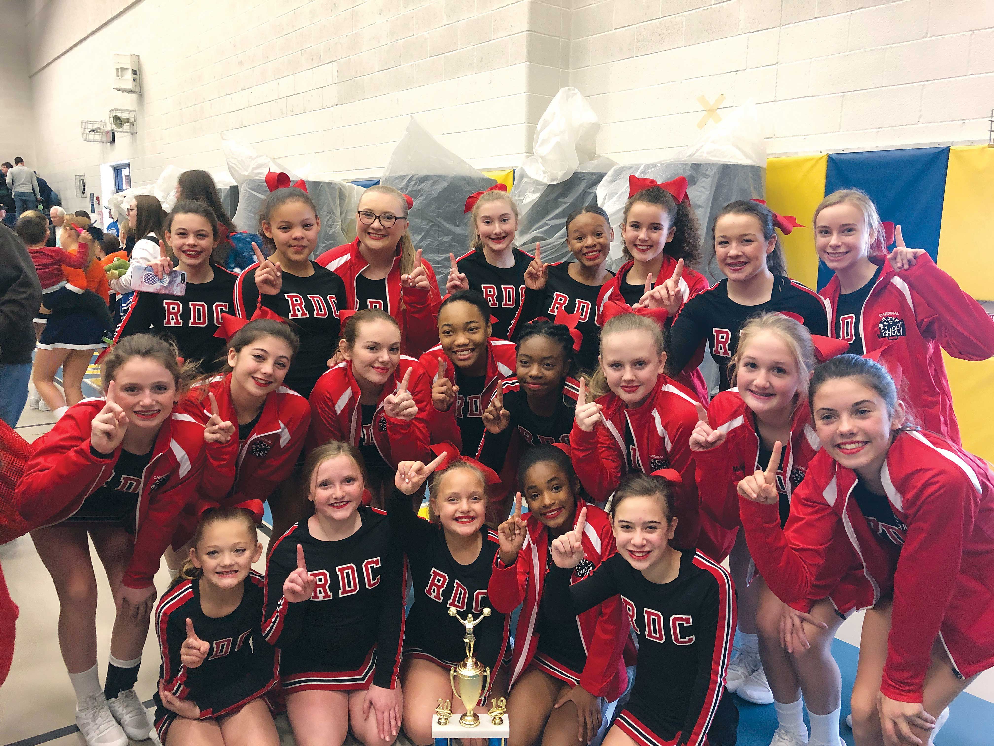 Rdc Cheerleaders Win Region Competition Move On To State Winchester