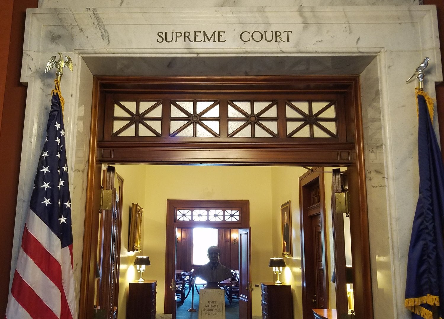 Cases dealing with executive order powers on docket of Ky high court